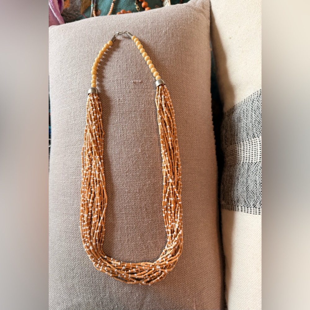 Beaded Necklace in Tab and Cream